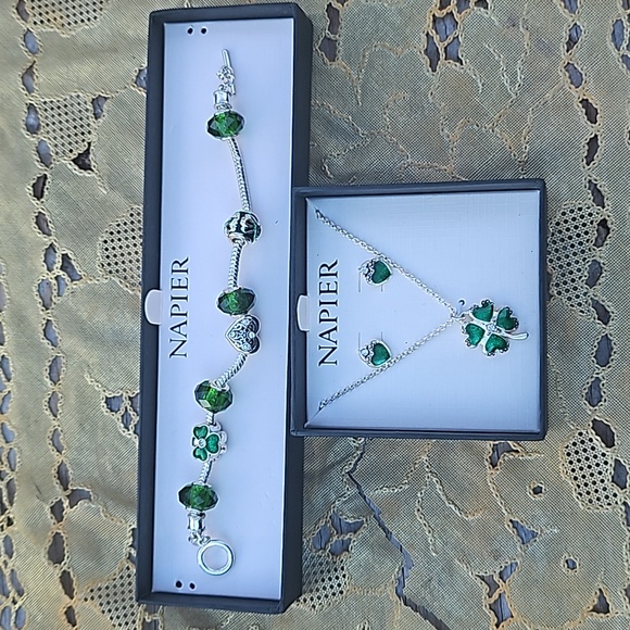 Three-piece set jewelry - Picture 2 of 3